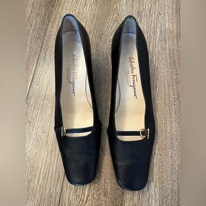 Salvatore Ferragamo Navy Leather Women's Shoes